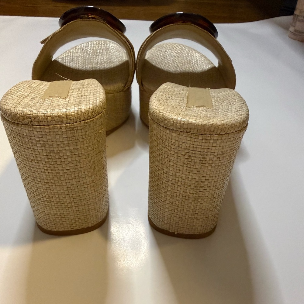 Cult Gaia Cleia Platform Sandal - Picture 4 of 5